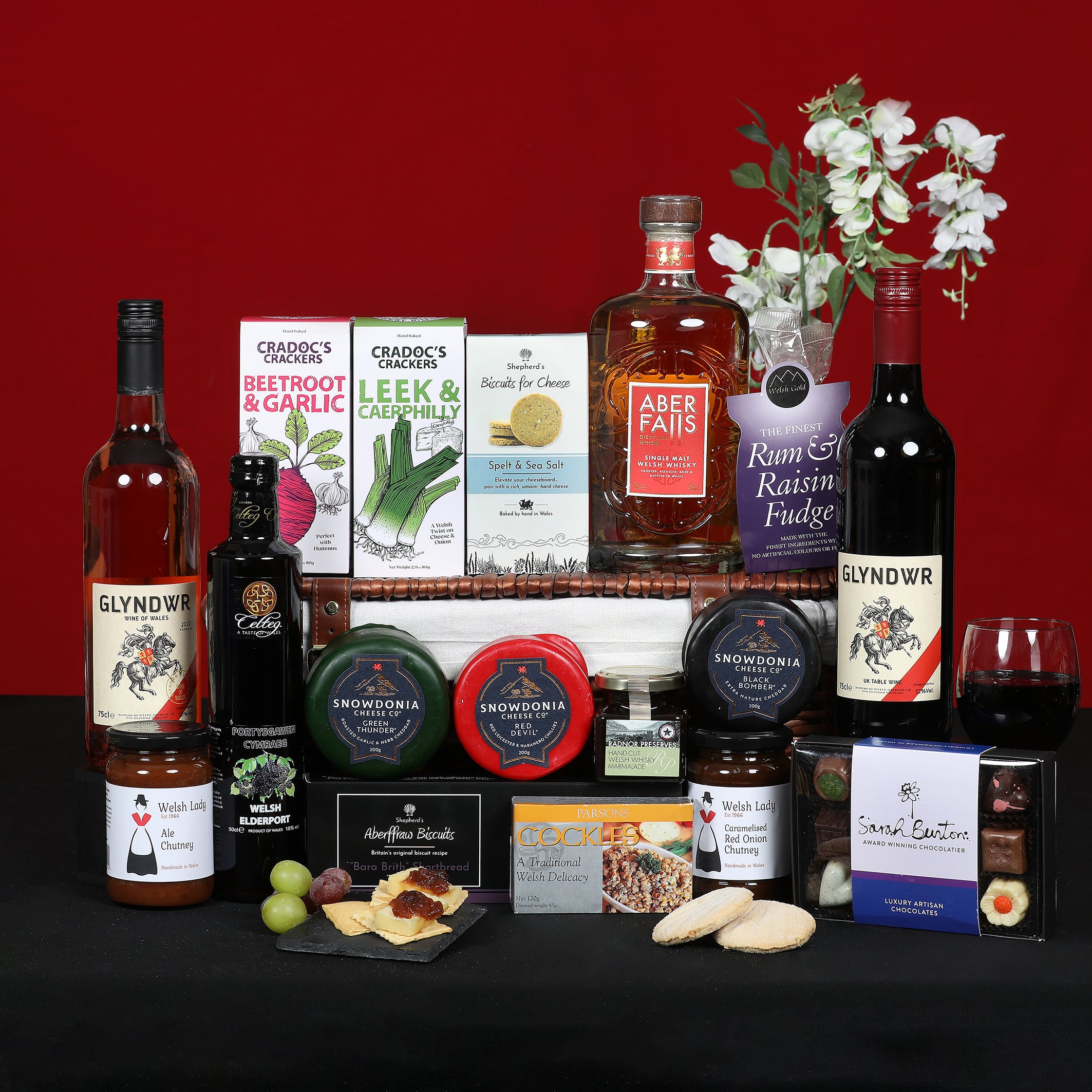Welsh Hamper - The Welsh Indulgence Luxury Hamper Food & Drink Gift Set