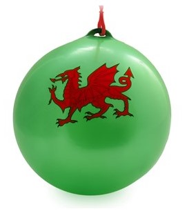 Pêl Chwythadwy Draig Goch Cymru Gyda Keychain