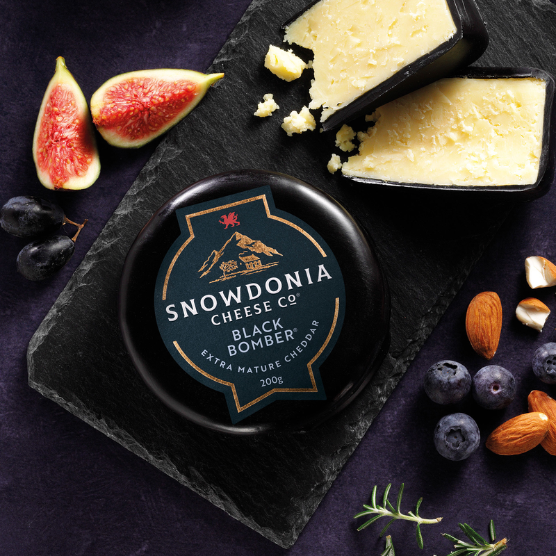 Snowdonia Black Bomber Cheese