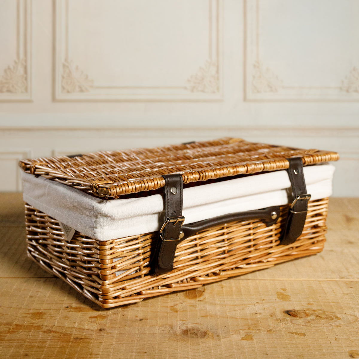Welsh Hamper - Bara Brith and Welsh Cake Hamper Food & Drink Gift Set