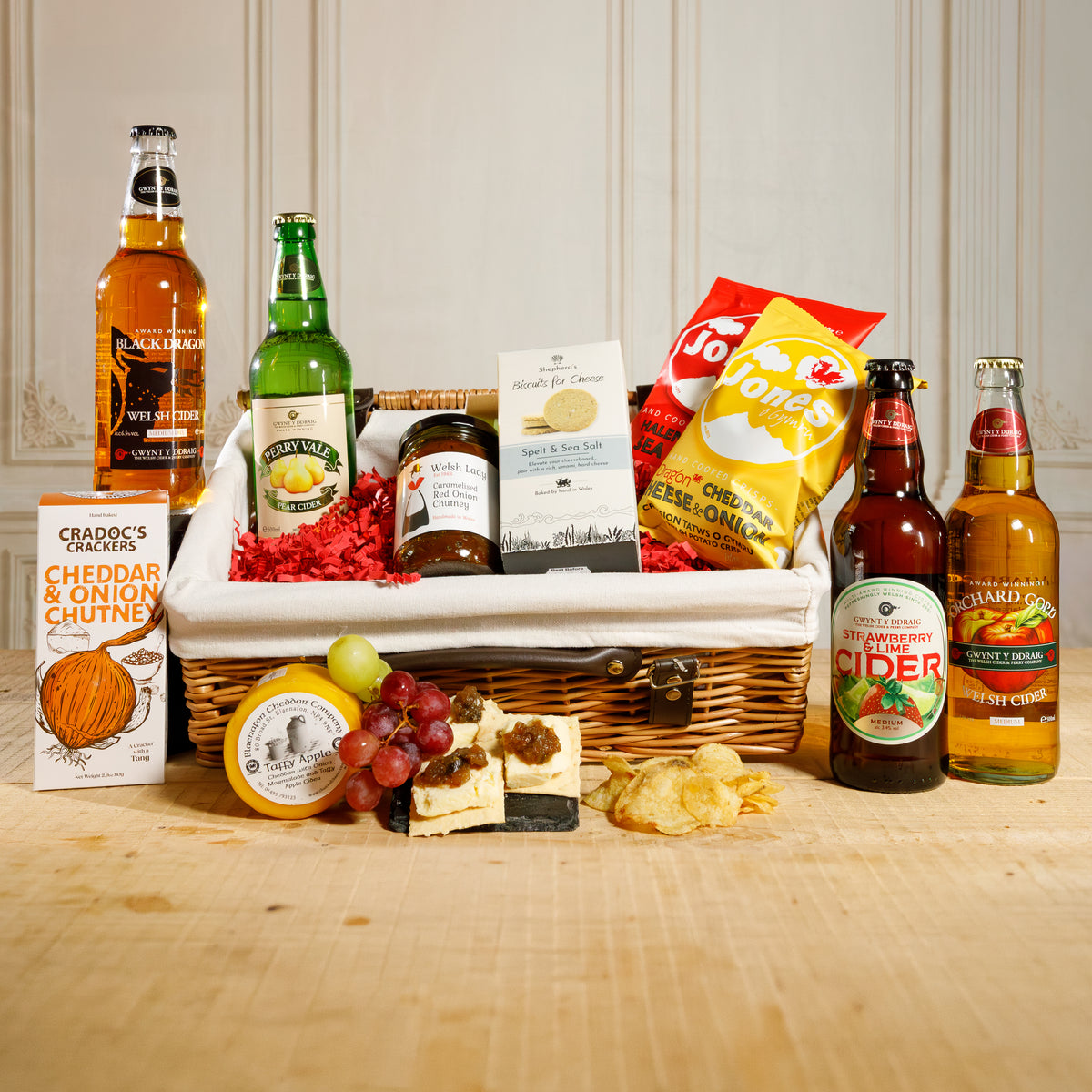 Cheese & Cider Welsh Hamper - Cheese & Cider Deluxe Hamper Food & Drink Gift Set