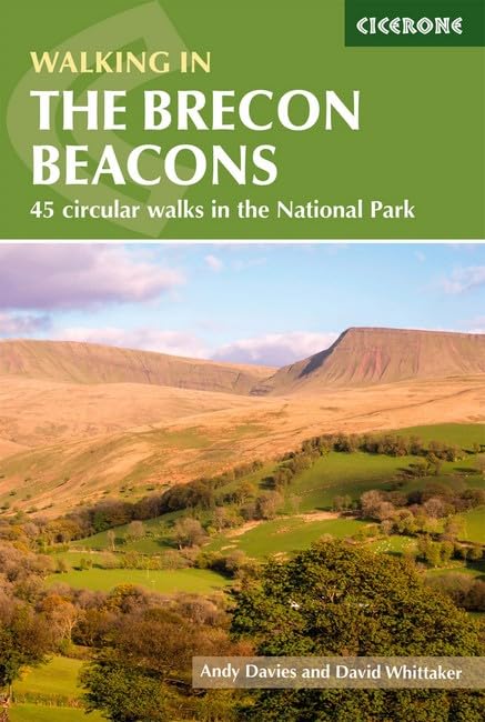 Book - Walking in the Brecon Beacons: 45 Circular Walks in the National - Clawr Meddal