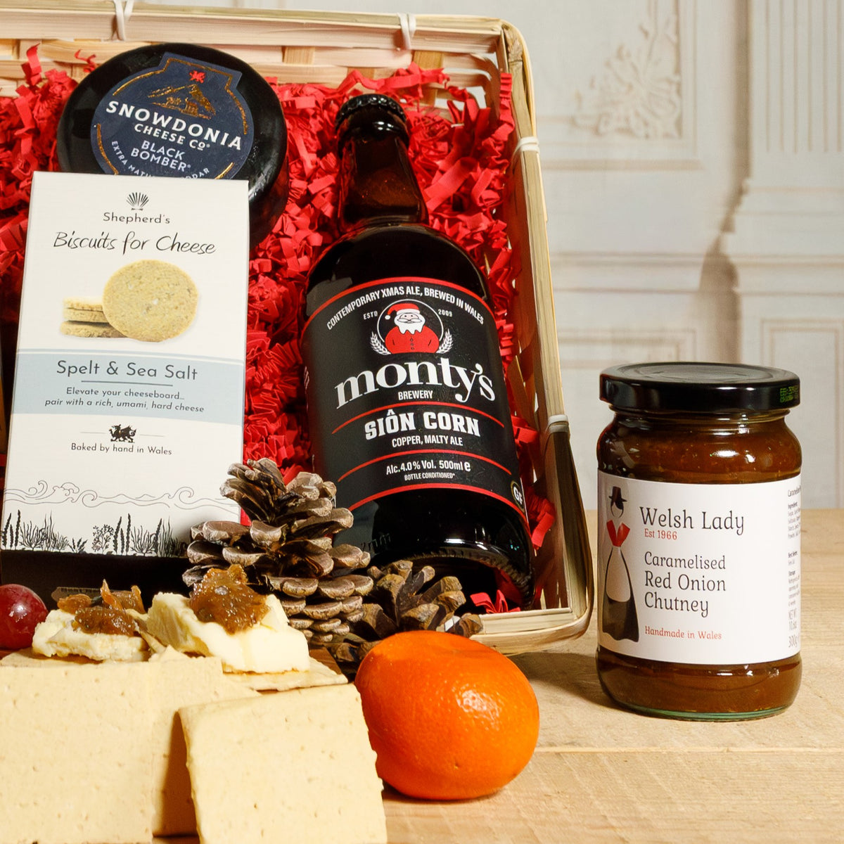 Christmas Cheese & Ale & Beer Welsh Hamper - The Christmas Cheese & Ale Gift Set Food & Drink Gift Set