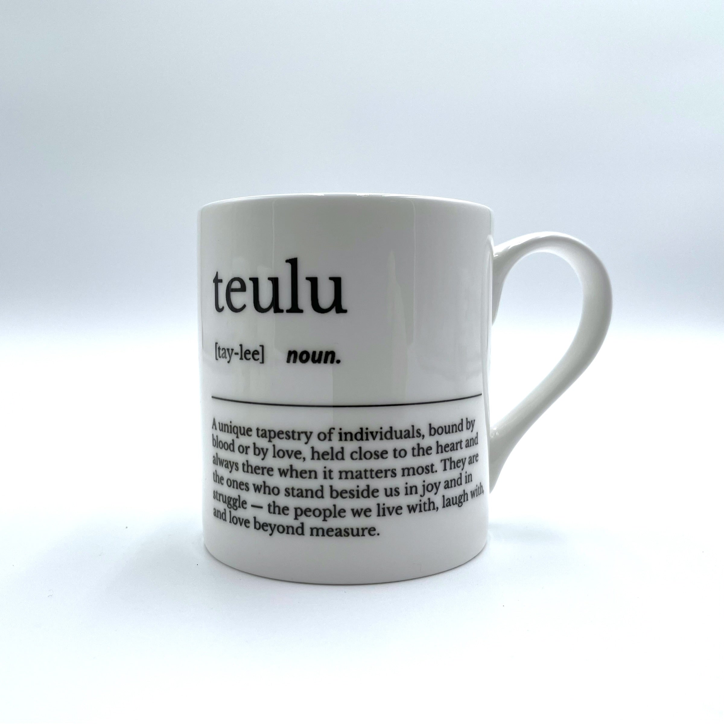 Teulu (noun) - Mwg Tsieina Esgyrn Disgrifiadol