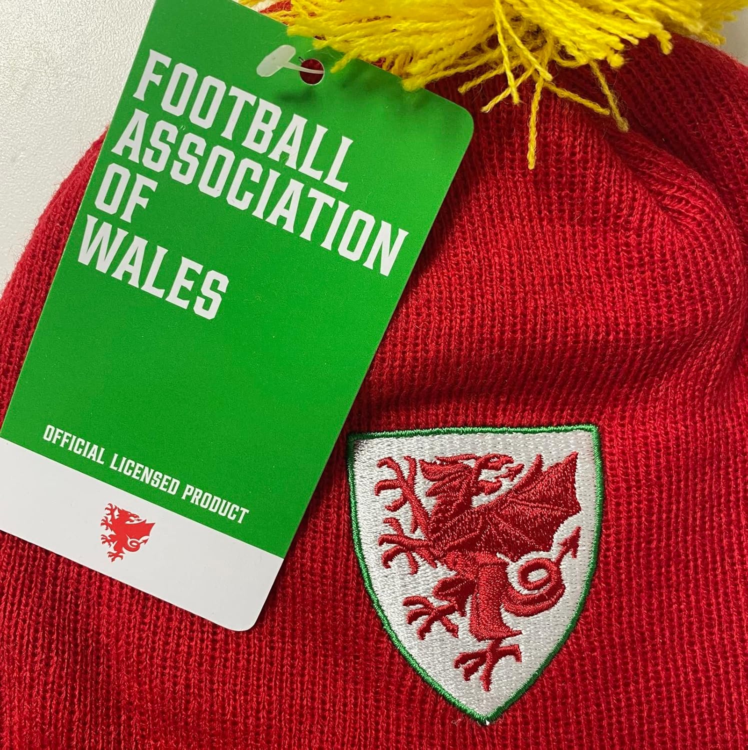 Wales FA Knitted Beanie Bobble  Hat - Official Licensed Product