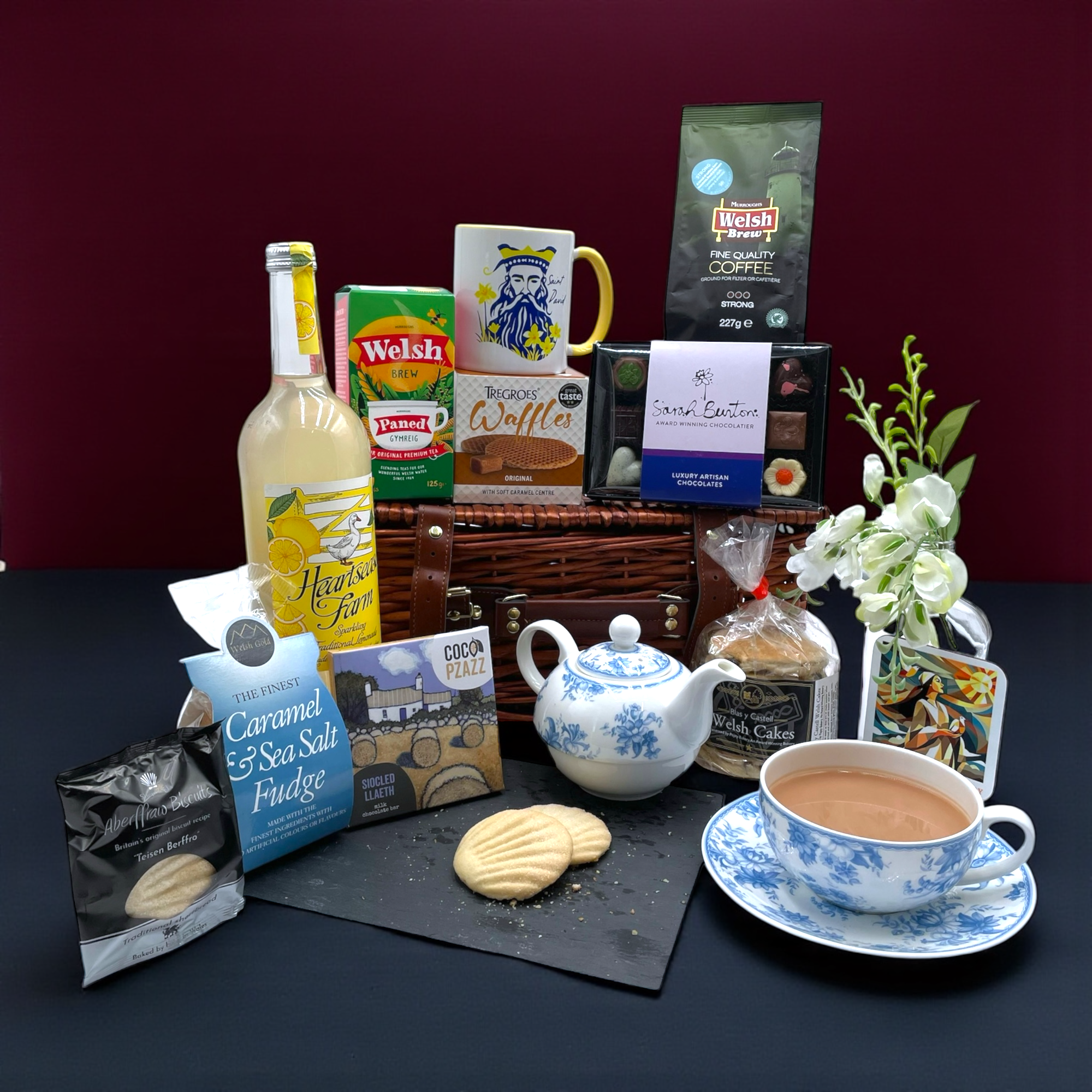 Welsh Hamper - Saint David's Hamper Food & Drink Gift Set