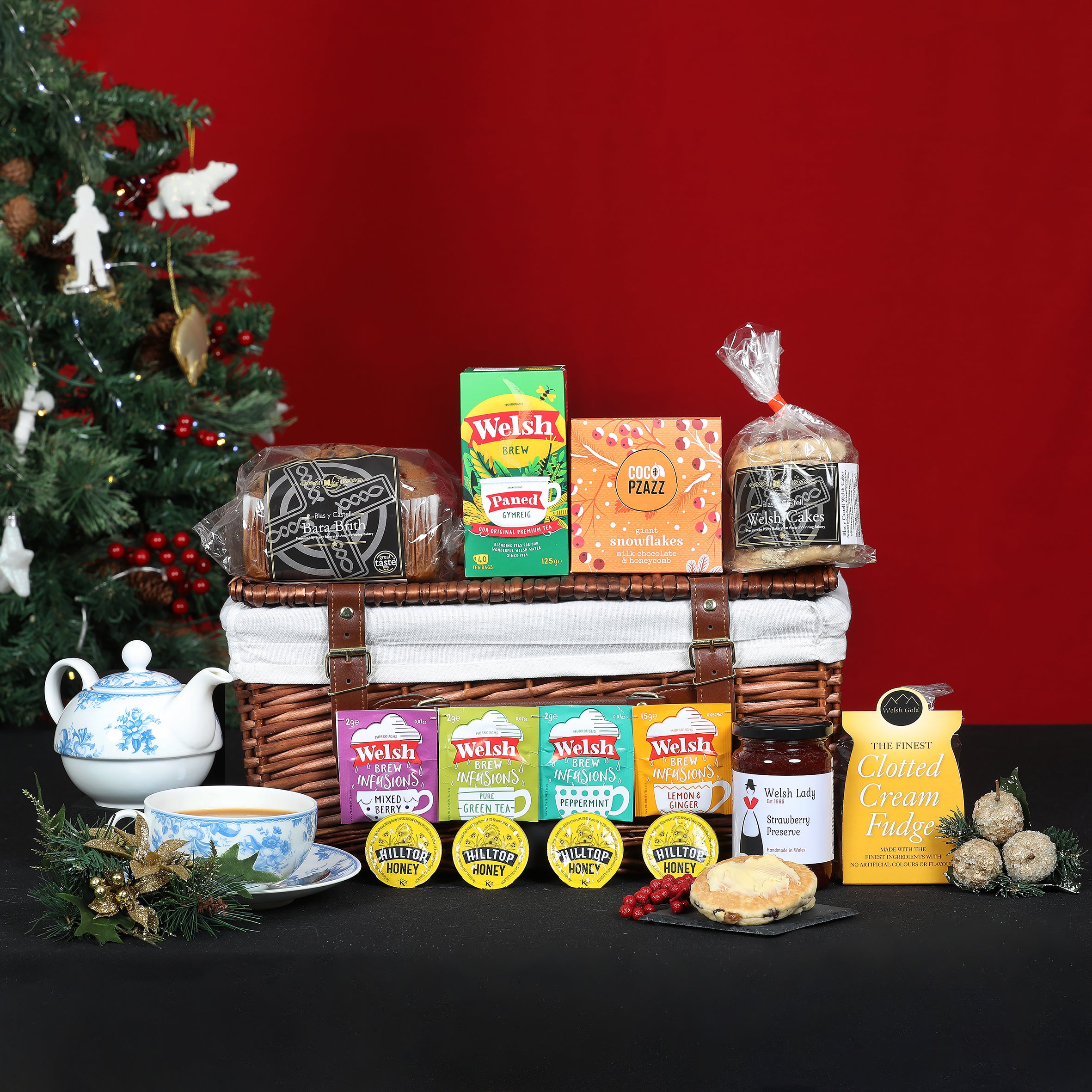 Christmas Welsh Hamper - The Christmas Bara Brith and Welsh Cake Hamper Food & Drink Gift Set