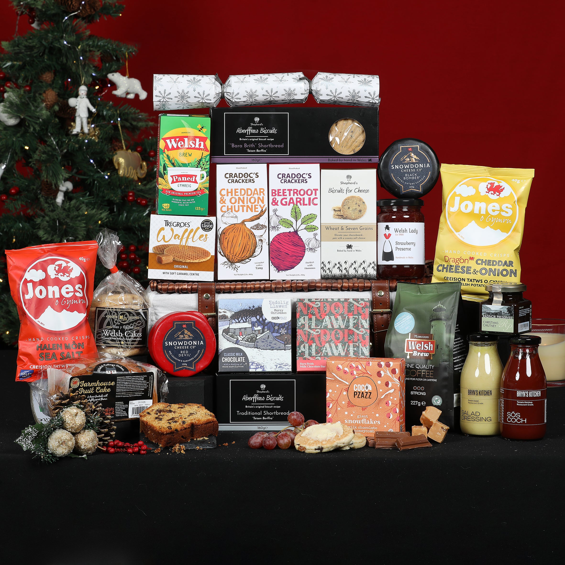 Christmas Welsh Hamper - The Christmas Cymru Feast Of Food Hamper Food & Drink Gift Set