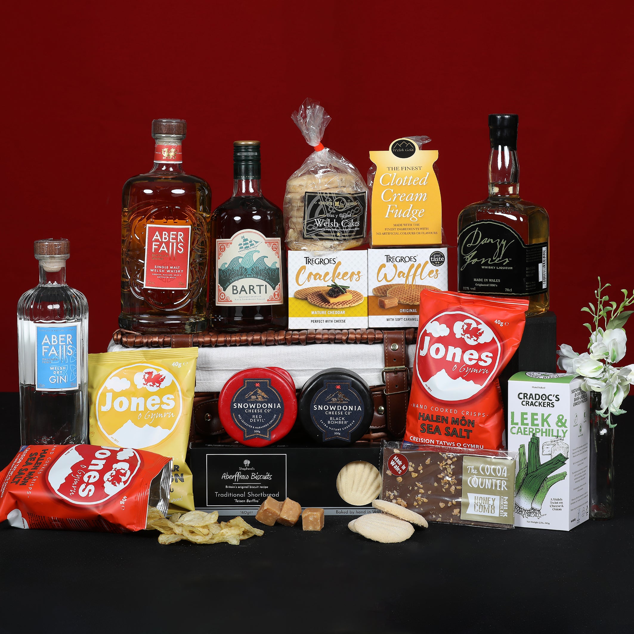 Welsh Hamper - The Spirits Of Wales Showcase Hamper Food & Drink Gift Set
