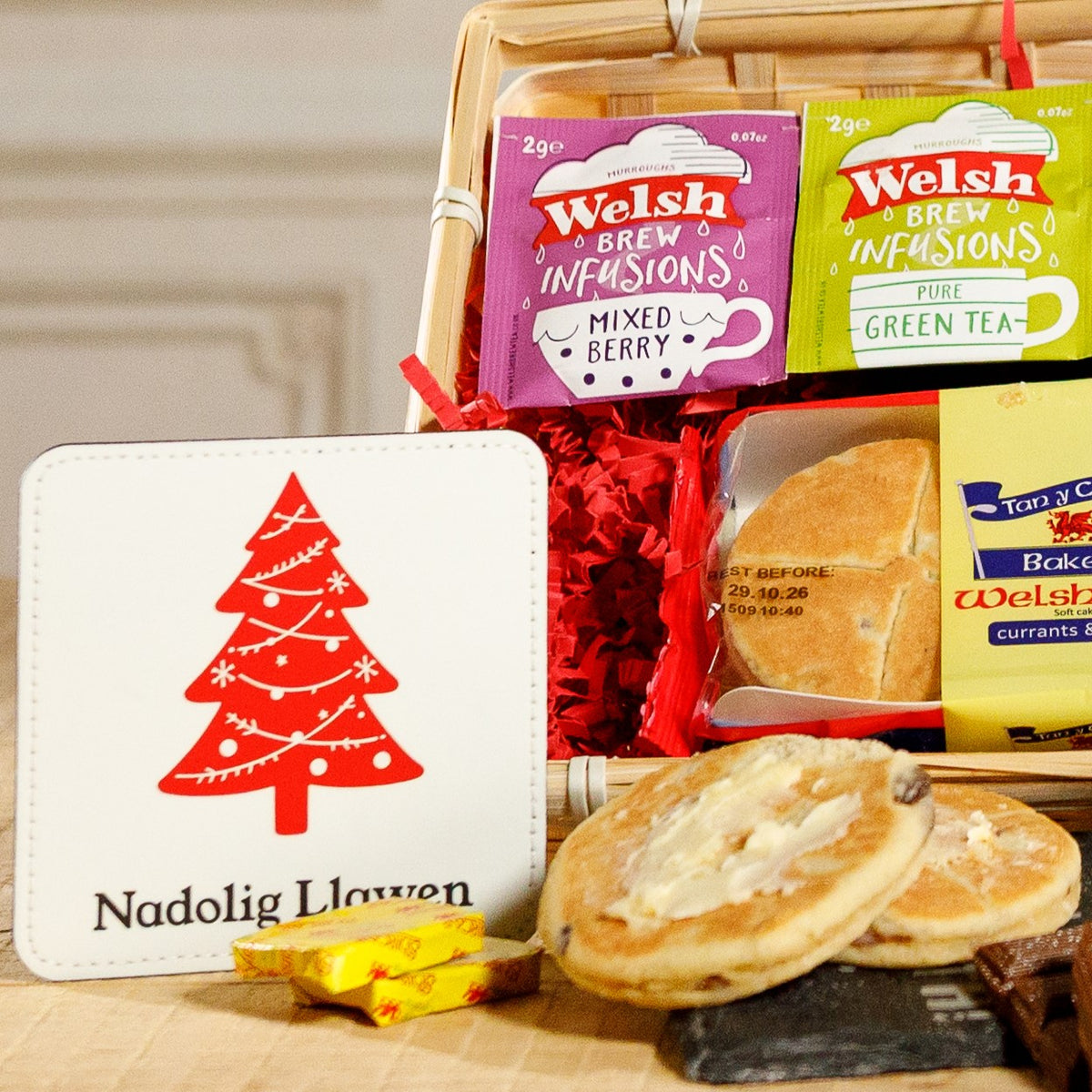 The Christmas Welsh Cake and Tea Hamper Food & Drink Gift Set