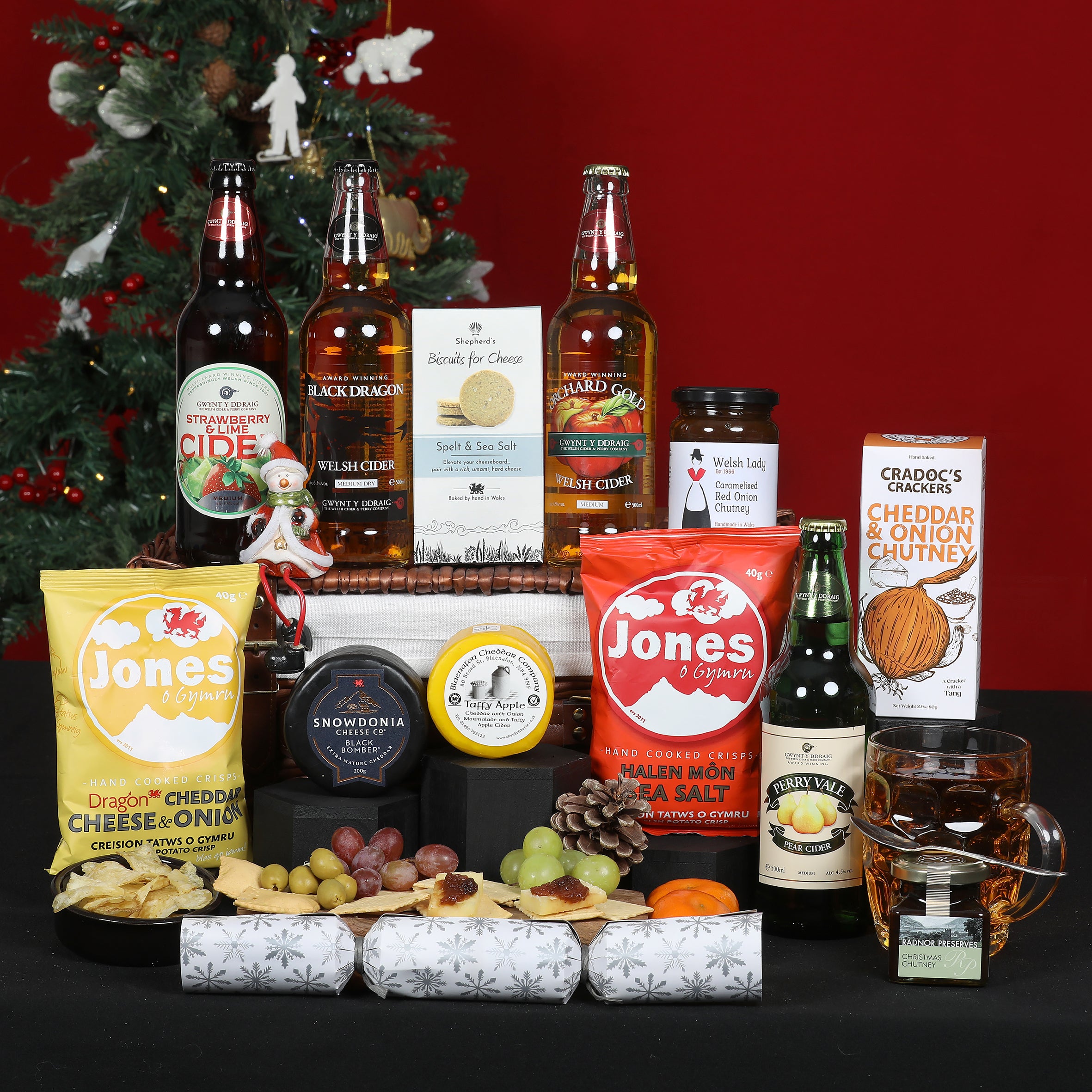 Christmas Welsh Hamper - The Christmas Cheese & Cider Deluxe Hamper Food & Drink Gift Set
