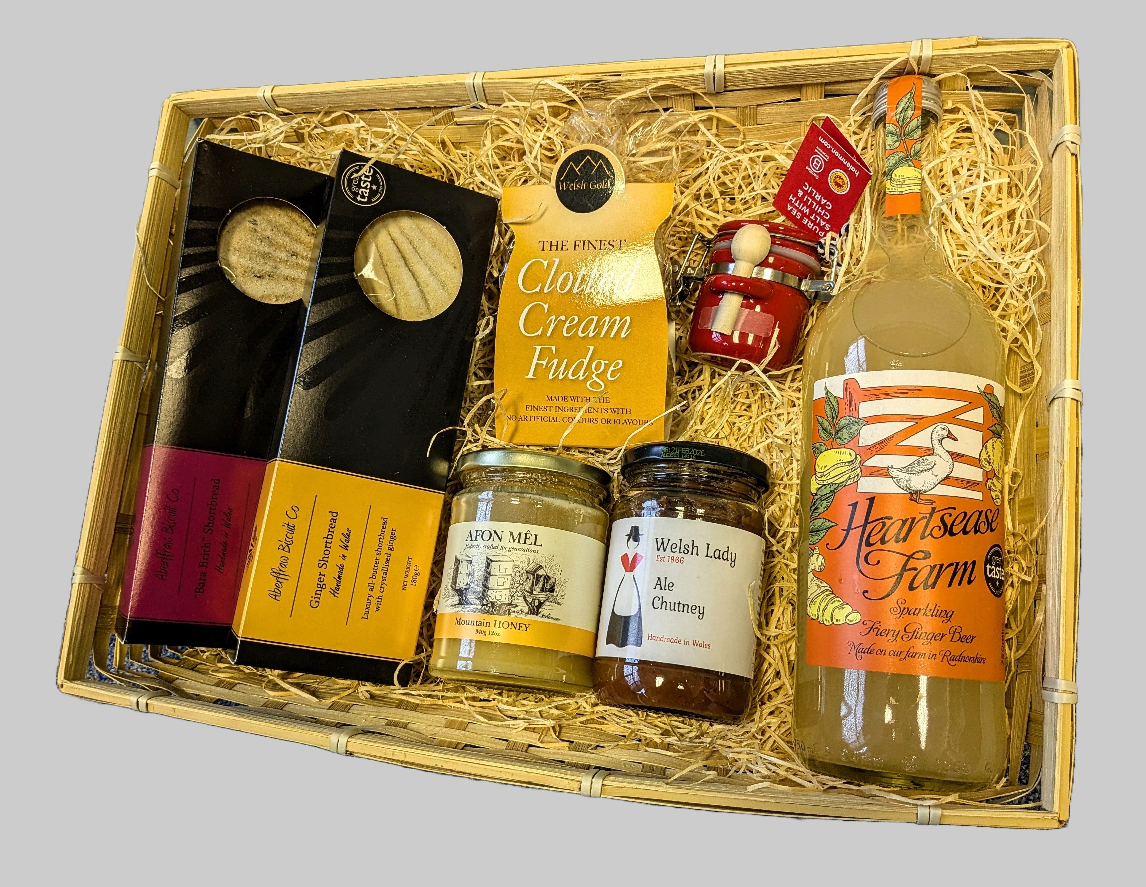 Hamper Gwerthwyr Gorau Cynnyrch Cymreig