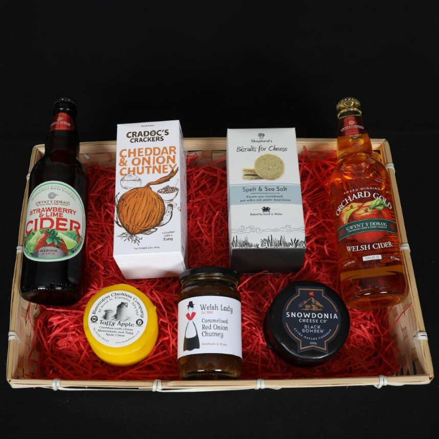 Love and Valentine's Cheese & Cider Welsh Hamper - Cheese & Cider Gift Set Food & Drink Gift Set